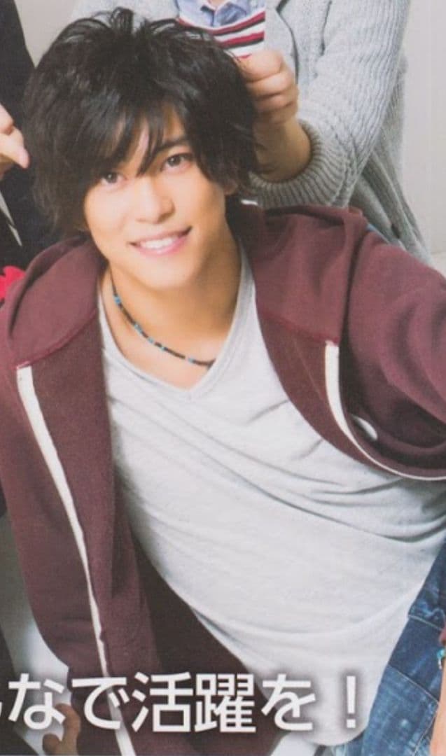 2月末まで出品　最終価格　ラスト１着　仮面ライダー鎧武　葛葉紘汰　着用　パーカー