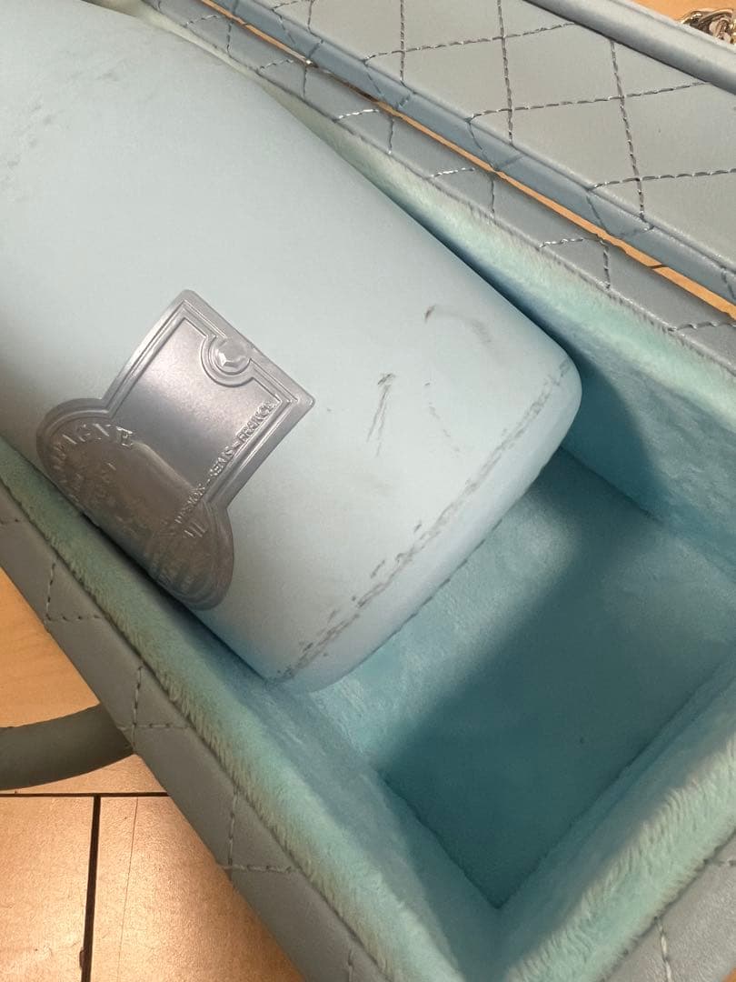 エンジェル ドゥミセック ブルー シャンパンボトル ケース付き