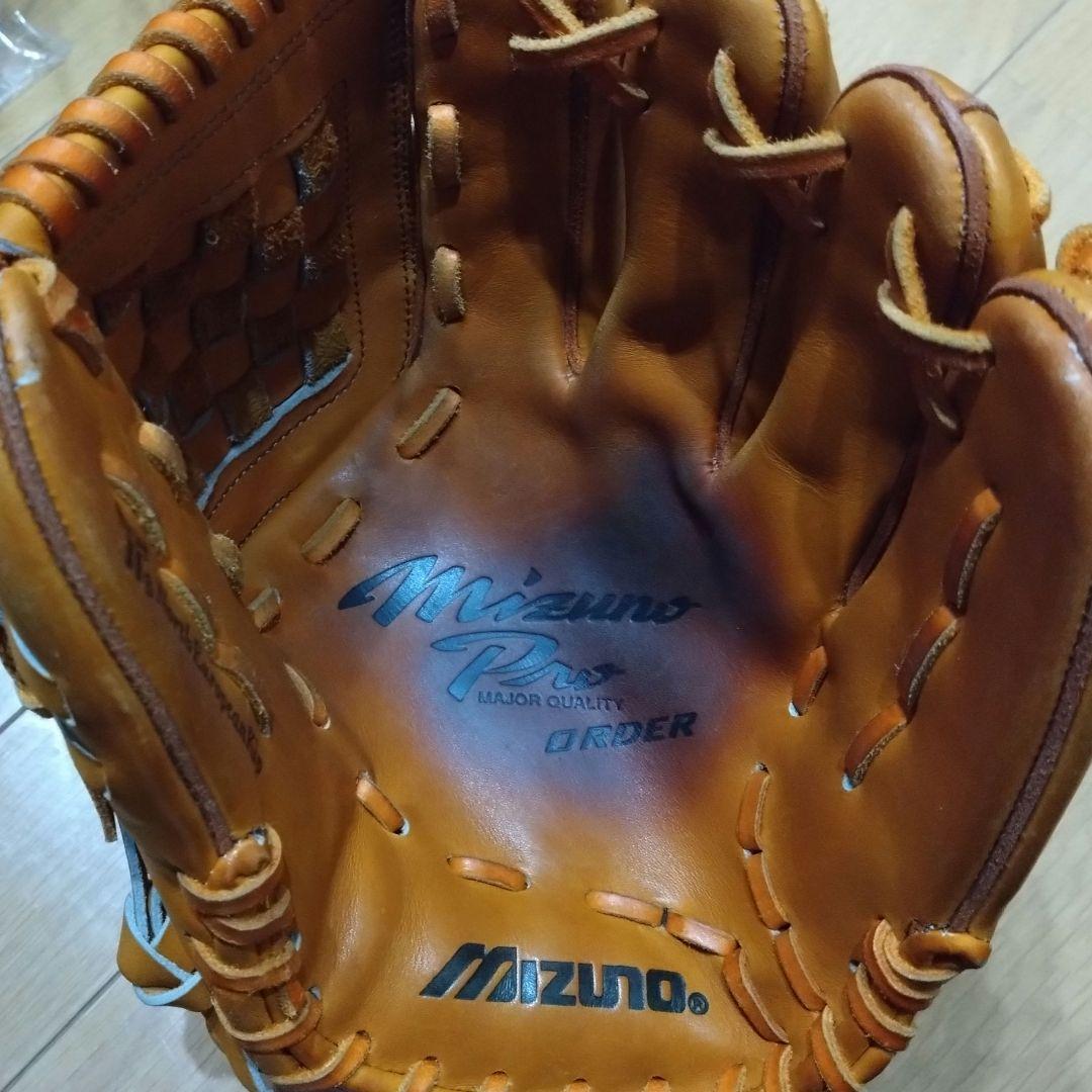 ミズノプロ 硬式オーダーグラブ 内野手用 ビックMマーク