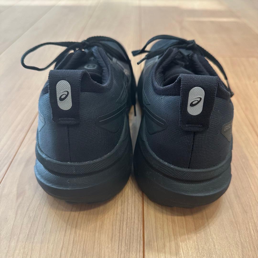 【値下げ中】ASICS GEL-KAYANO 31 ブラック ランニングシューズ