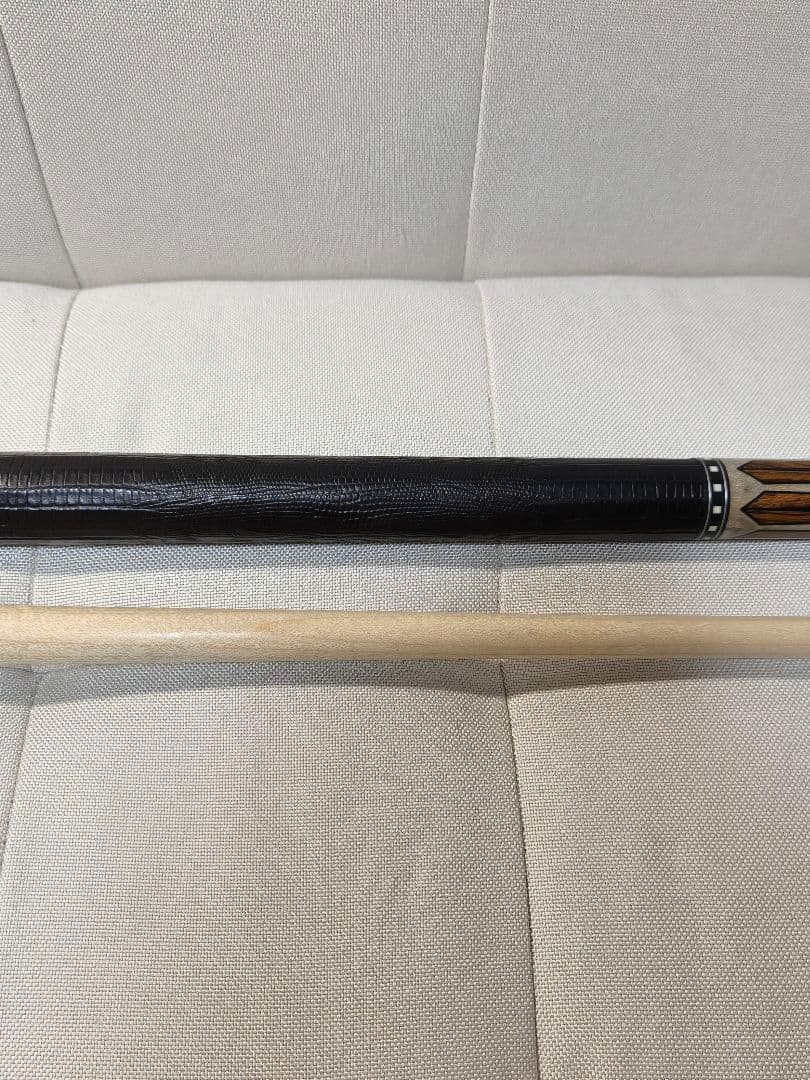 美品 Lucasi Custom LZC57 ハイエンド ビリヤードキュー 6剣