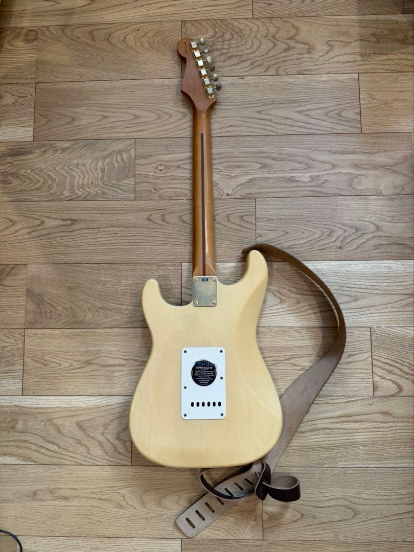 l*n様 Fender エレキギター ストラトキャスタータイプ