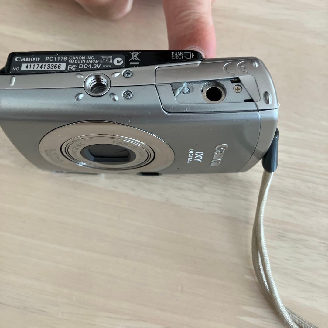 Canon IXY Digital 800 IS コンパクトデジタルカメラ