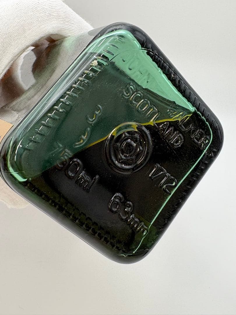 古酒　未開栓　金キャップ　ヘネシーXO ジョニーウォーカー　オールデスト セット