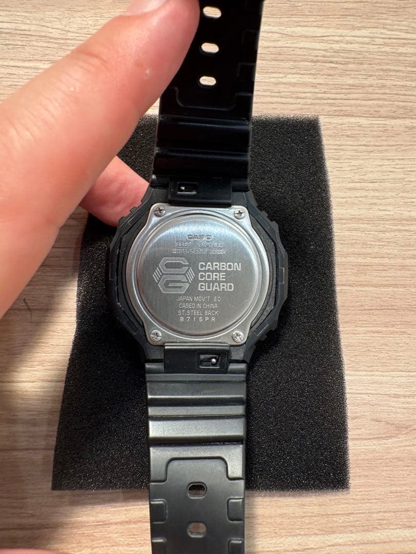 極美品　カシオ　G–SHOCK GA−2100–1A1JF ブラック