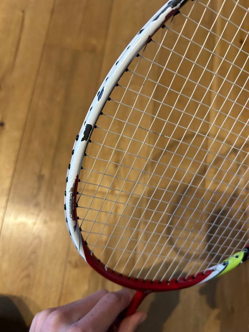 バドミントンラケット アークセイバー11 廃盤カラー