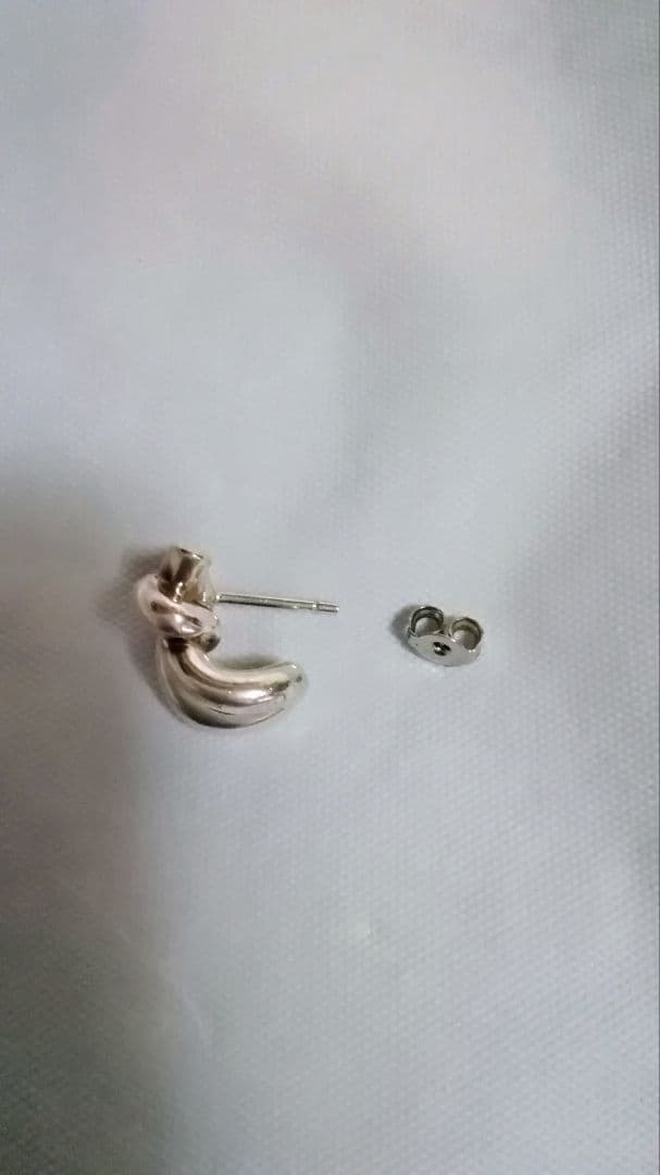 ボッテガヴェネタ　ピアス　片耳