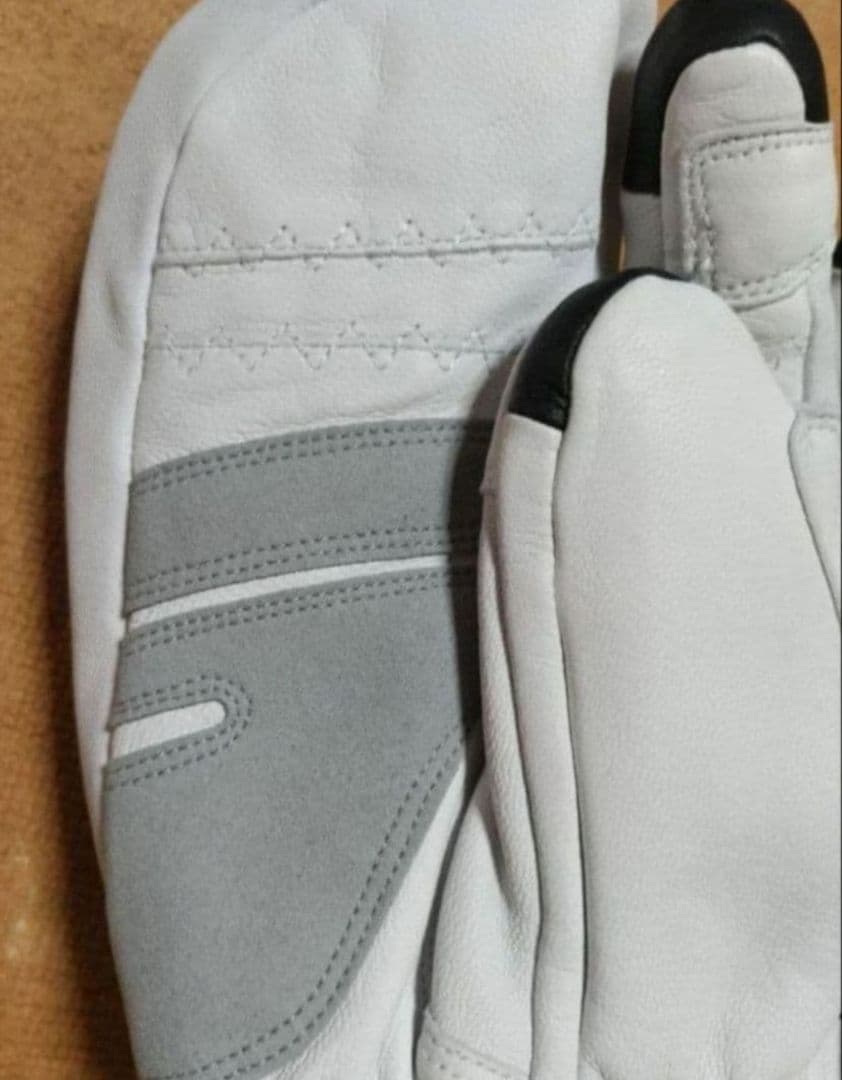 a 新品タグ付 ONYONE オンヨネ ミトンタイプ グラブ L