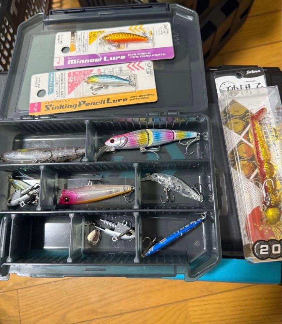 【最終値下げ】エギング 餌木計32本 ルアーセット ケース付き