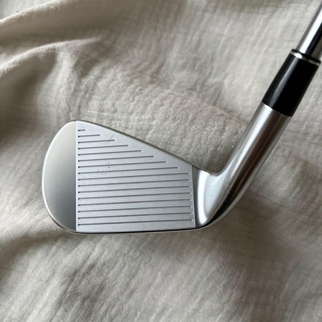 【美品】スリクソン ZXi5 アイアン　ns pro 950gh