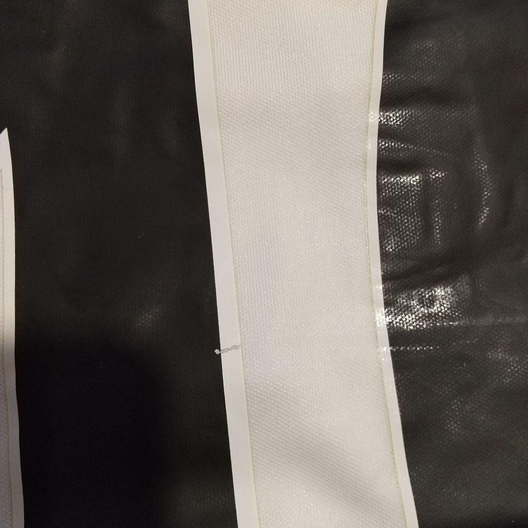 【お値下げ中】リバプール サッカーユニフォーム Reebok