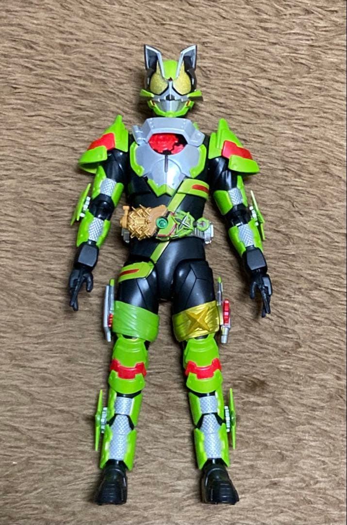 S.H.Figuarts 仮面ライダータイクーン　フィーバーニンジャ