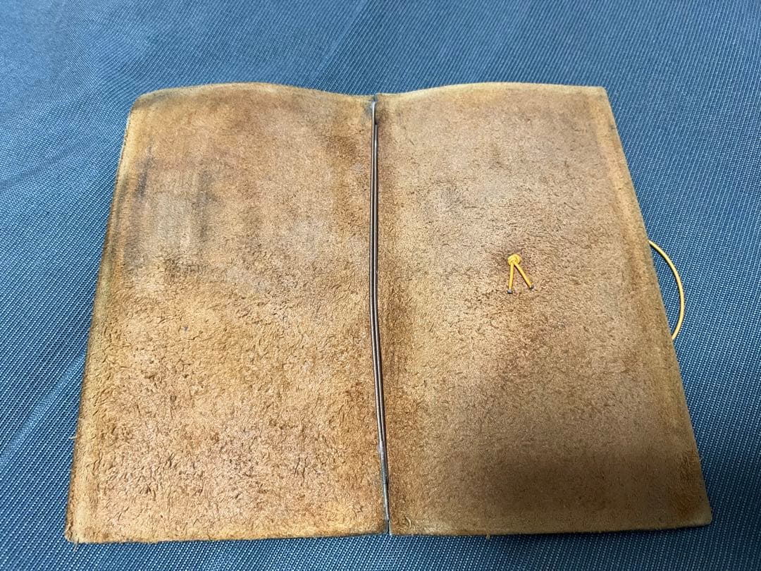 レア　トラベラーズノート　5周年　レギュラー　シール付き