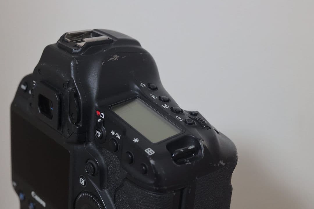 【匿名配送】EOS 1DX MarkⅡ ジャンク 本体のみ