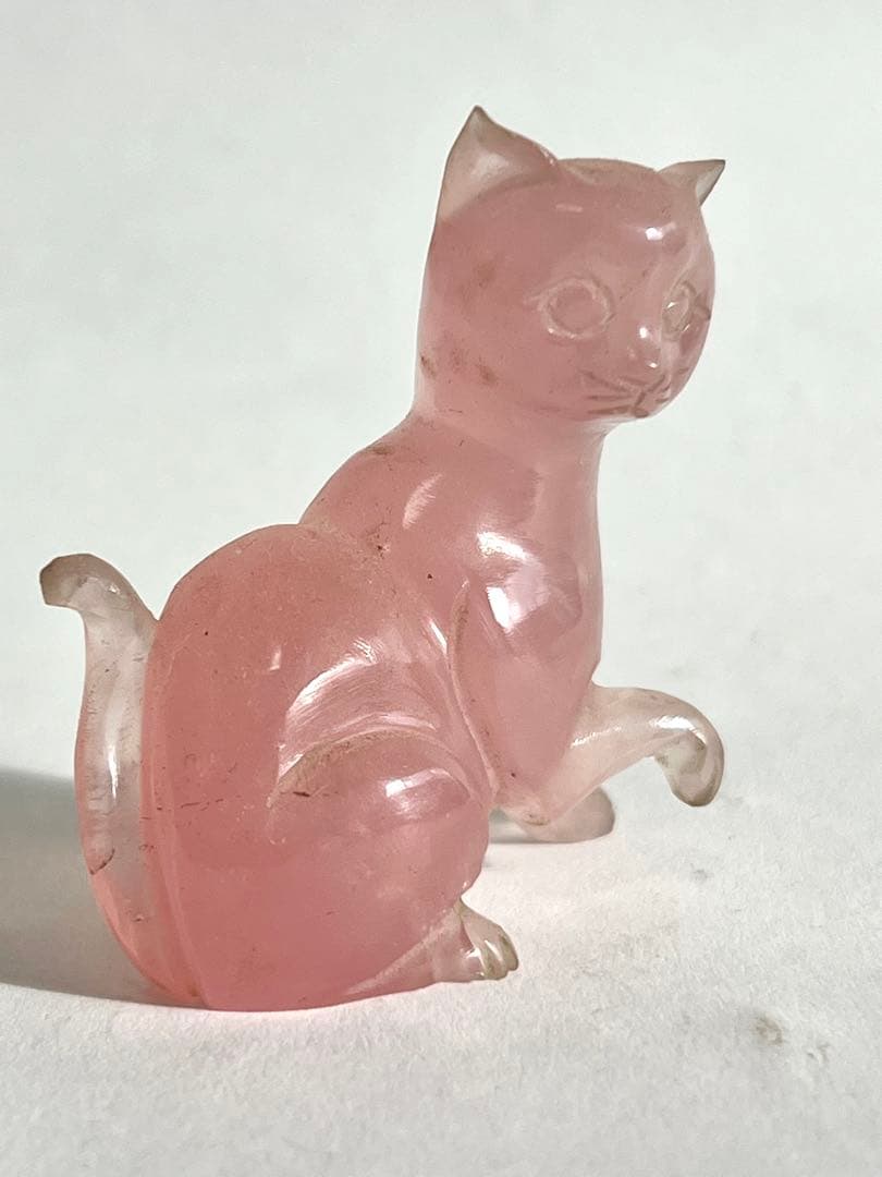 レトロ ねこの彫り物 ローズクォーツ 天然石 こまねこ ビンテージ