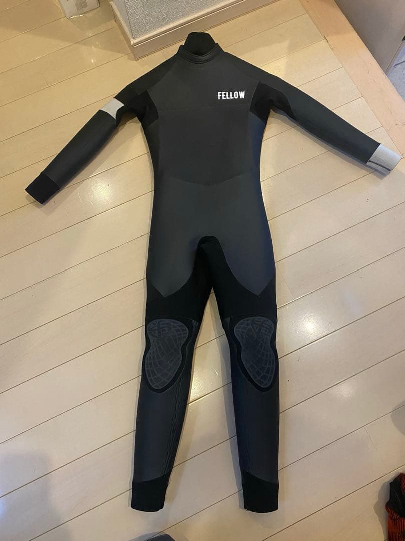 値下げします！ FELLOW キッズ　フルスーツ セミドライ　140