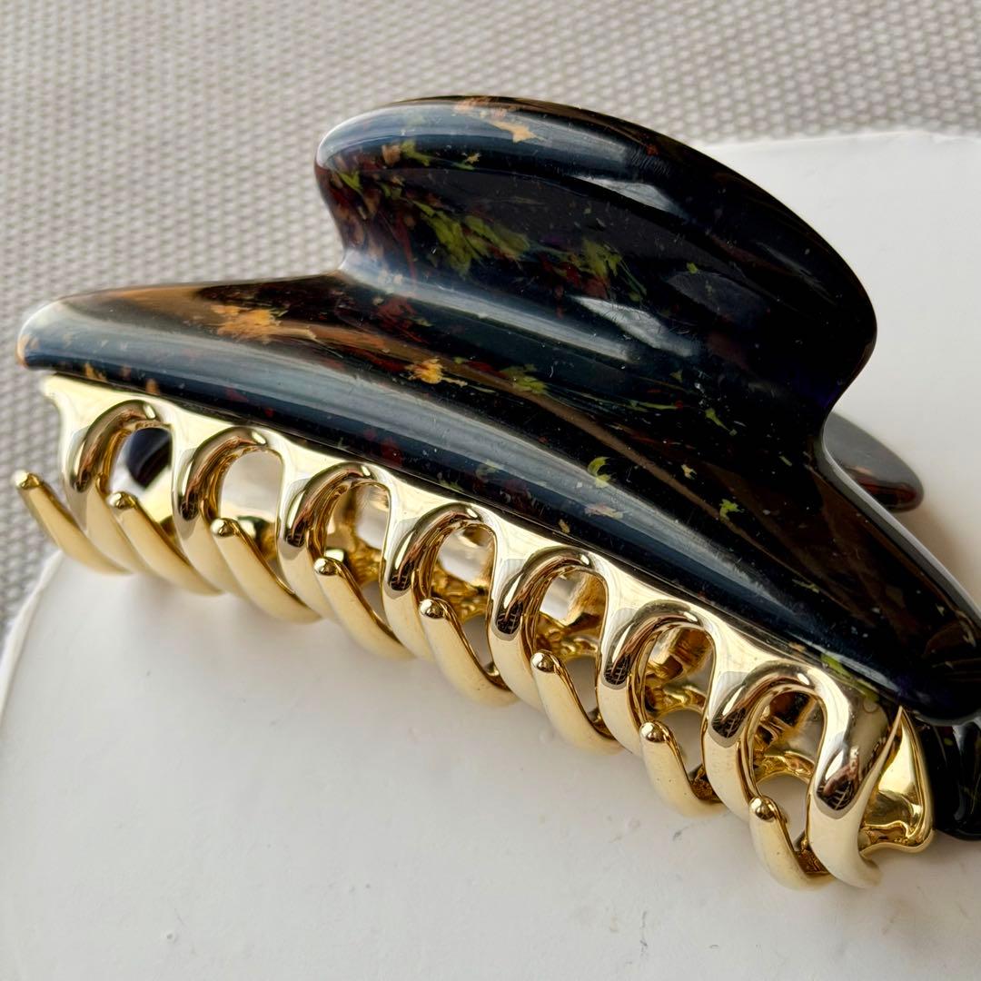 【美品】ほぼ未使用　acca ヘアクリップ 2個セット