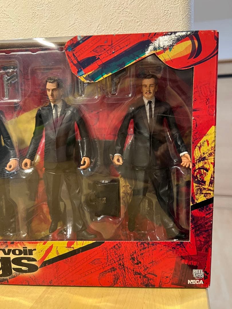 新品 レア NECA レザボア・ドッグス フィギュア BOX