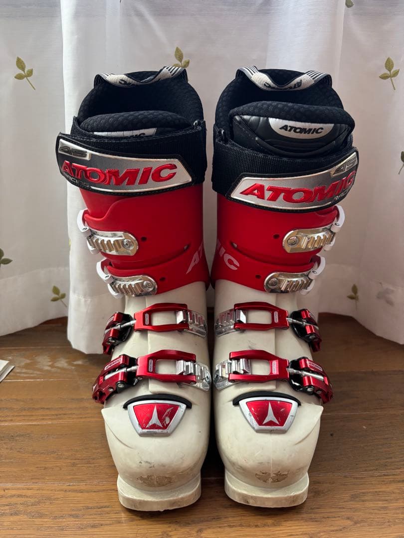 アトミック　スキー靴