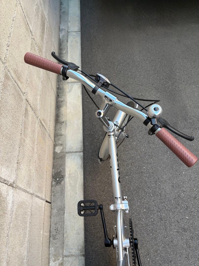 <ほぼ新品>ミニベロ　シルバー