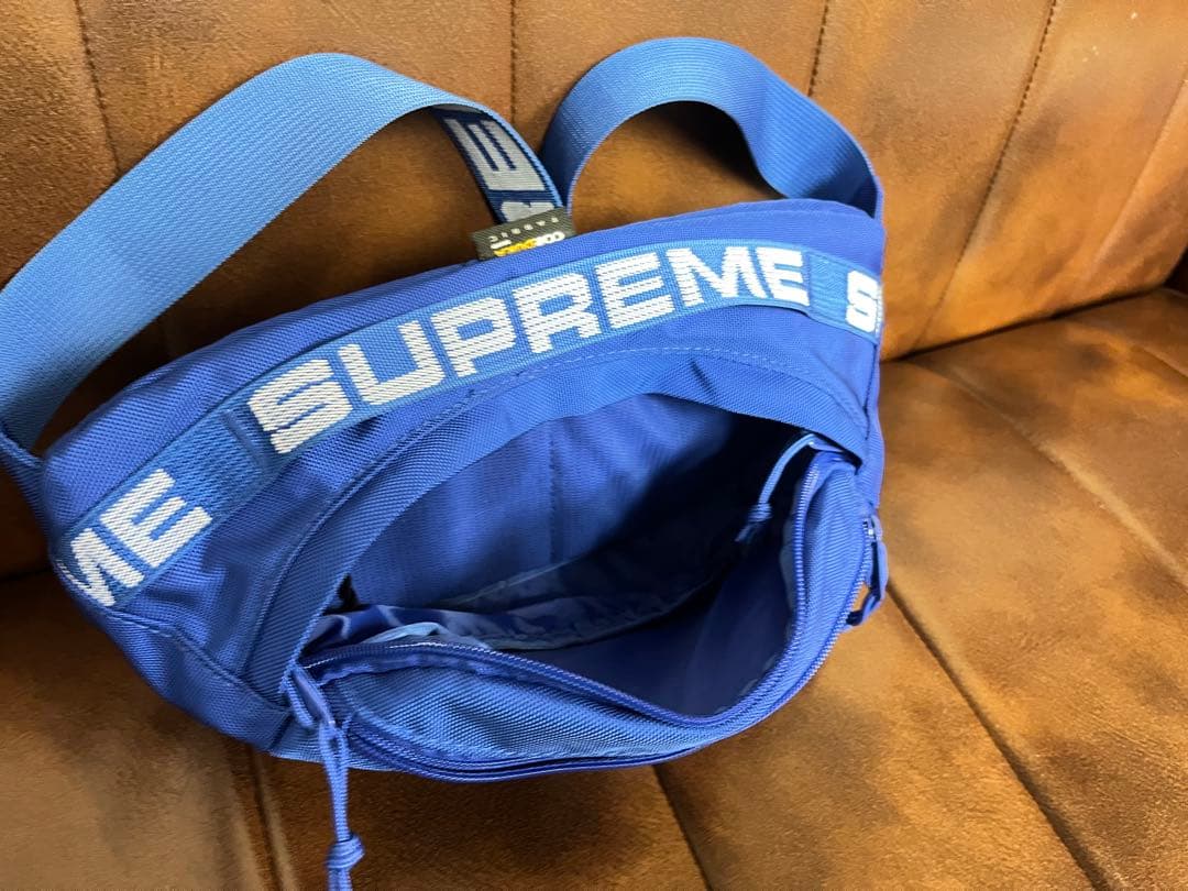 【美品】Supreme 18SS Waist Bag（blue）