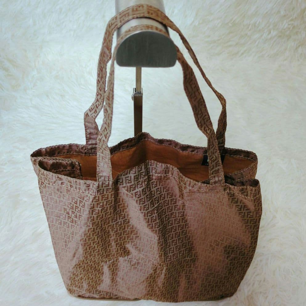 FENDI ズッカ柄 エコバッグ ナイロン ブラウン
