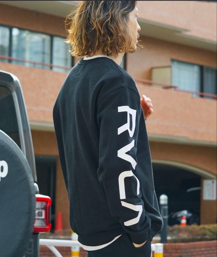 激レア★RVCA AZUL コラボ スウェット トレーナー ルーカ アズール