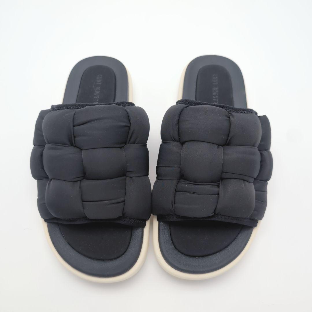 【新品】FOOT INDUSTRY ダウンスリッパ サンダル