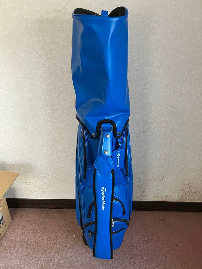 テーラーメイド 2024 プレミアムモダン キャディバッグ
