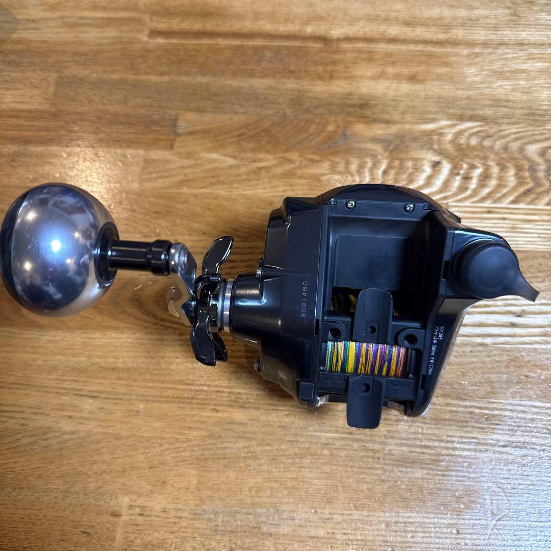 電動リールDAIWA(SEABORG300J)、竿DAIWA(潮流)2点セット