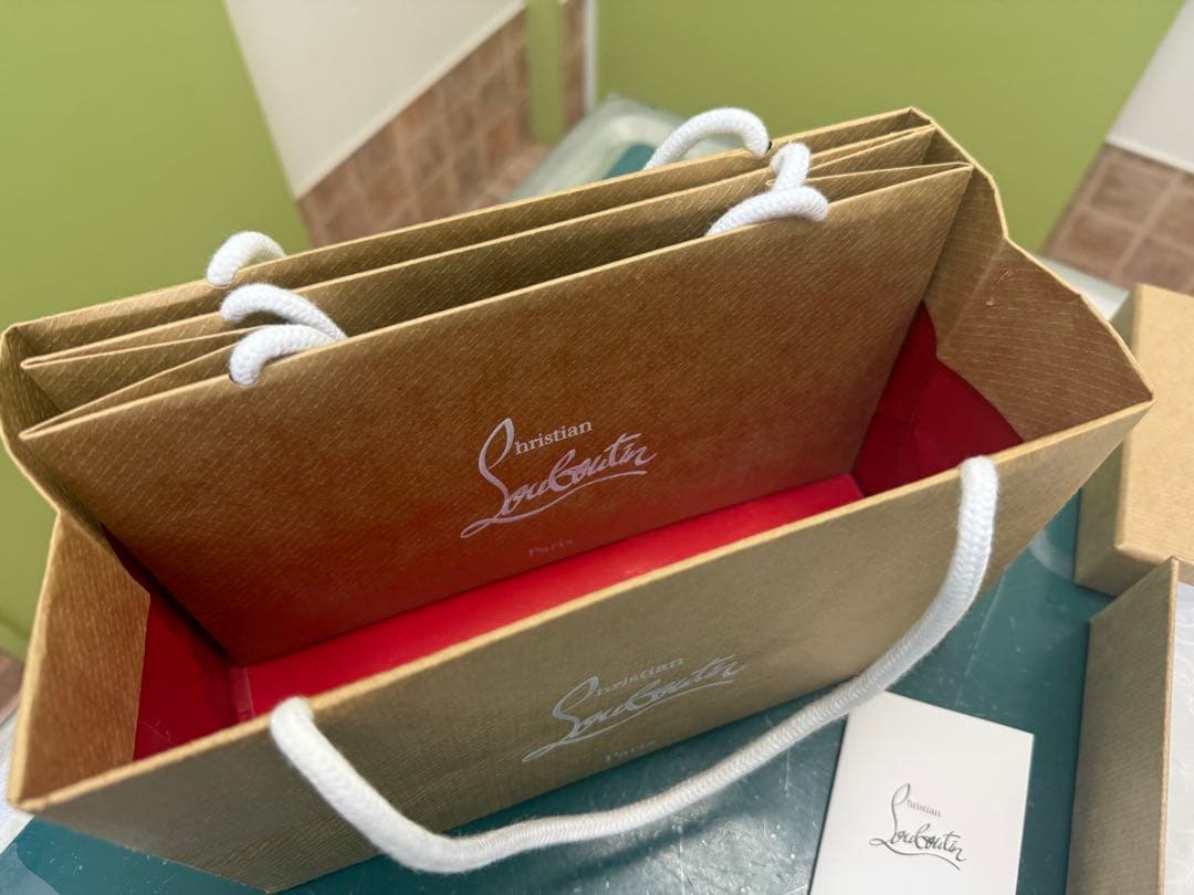 Christian Louboutin 名刺入れ ホワイト