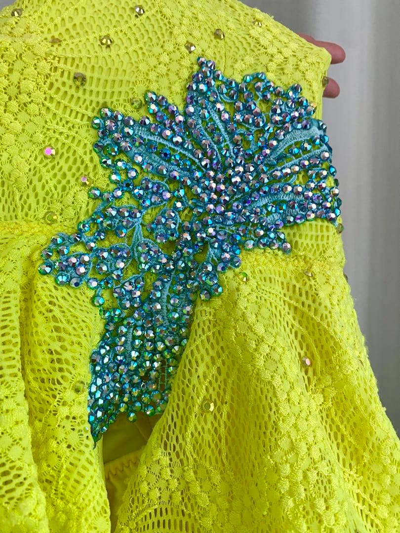 社交ダンス　ラテンドレス　クチュールイヴォンヌシュテファン製