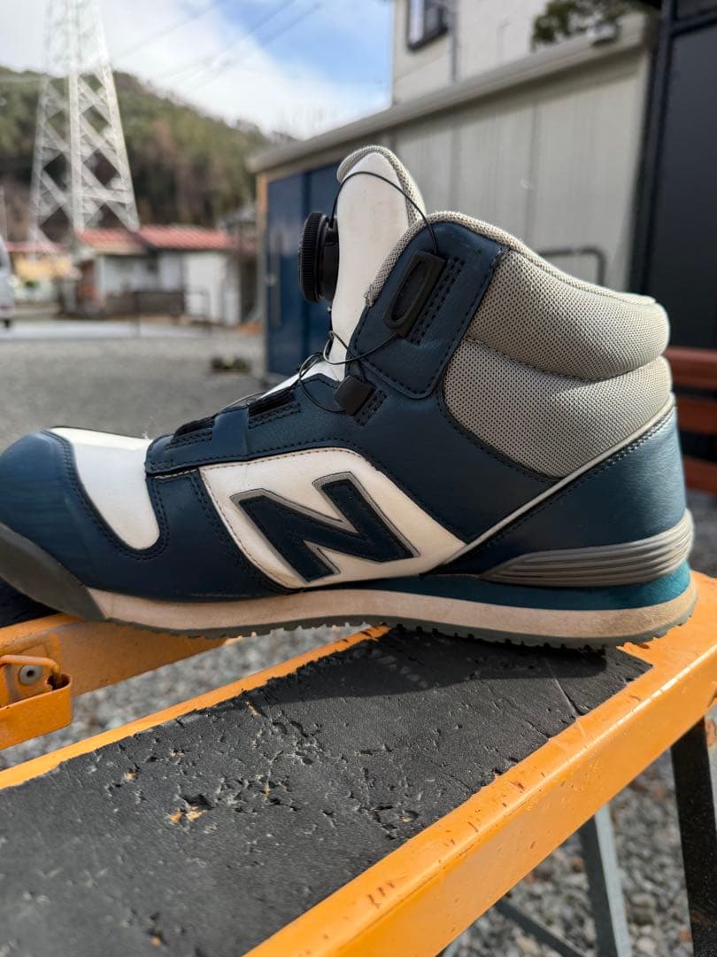 お*ん様 New Balance BOA安全靴 ネイビー/ホワイト ハリスバーグ