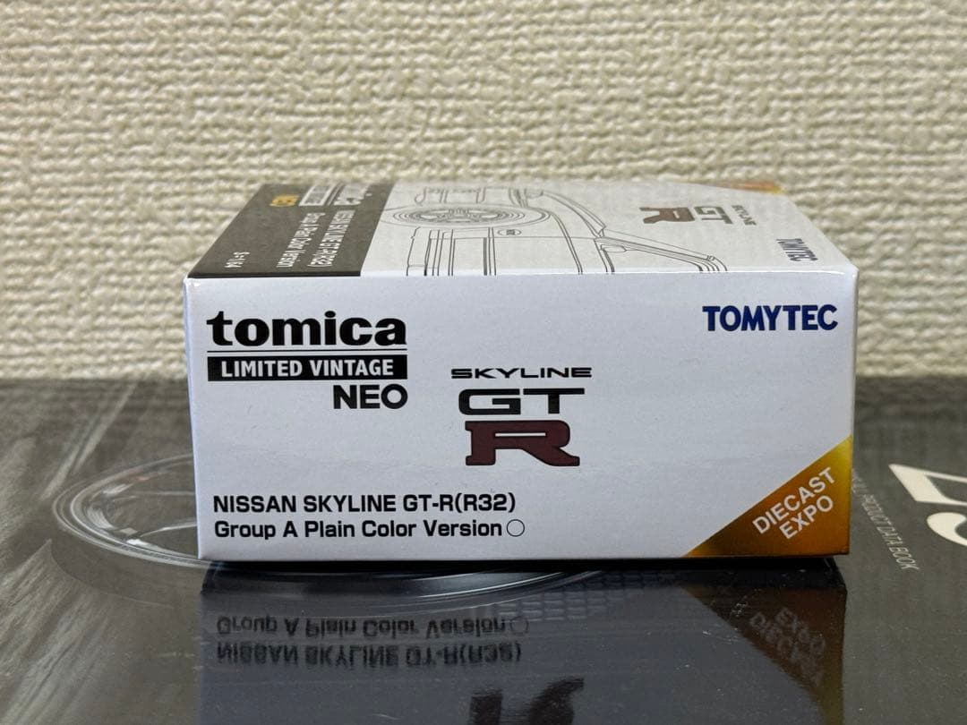 1/64 トミカトミーテックNissan GT-R R32 ミニカー、限定