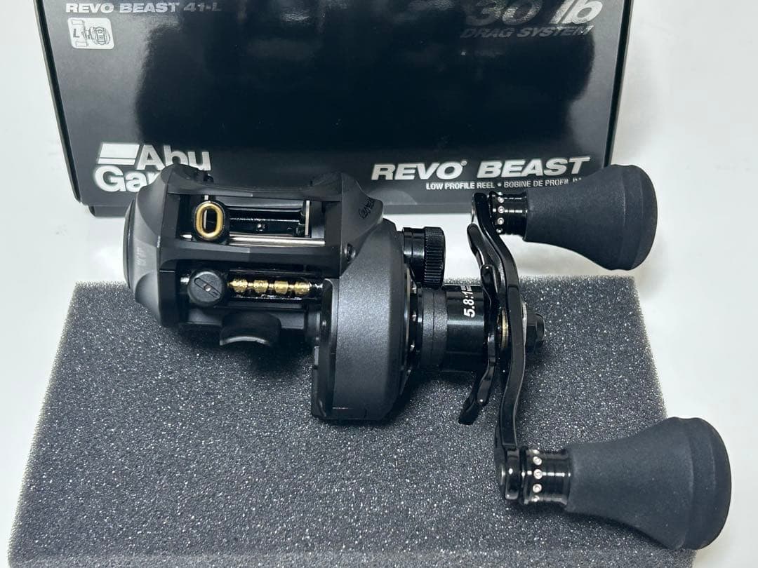 【新品•未使用】アブガルシア　レボビースト　REVO BEAST 41-L