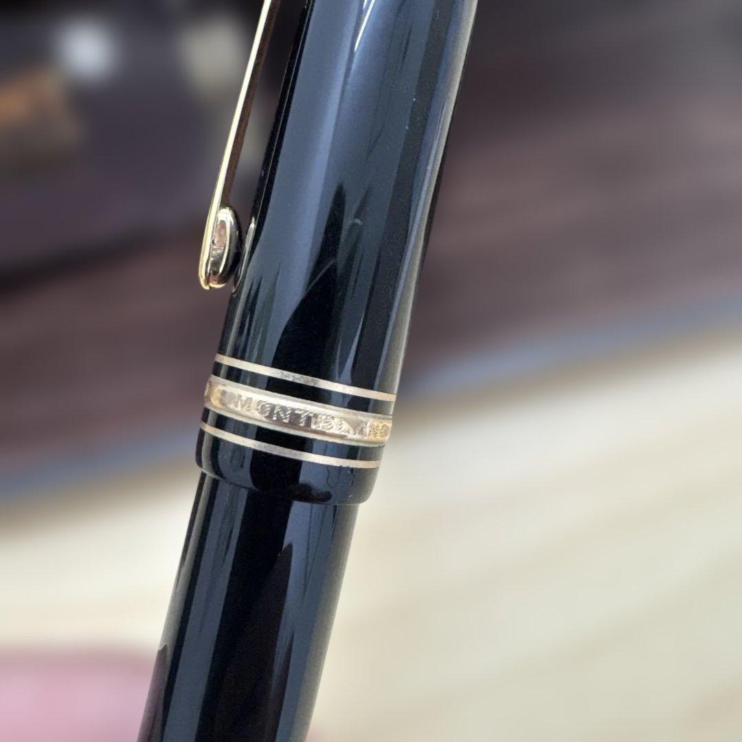 Montblanc 万年筆 黒色　モンブラン　14C 585