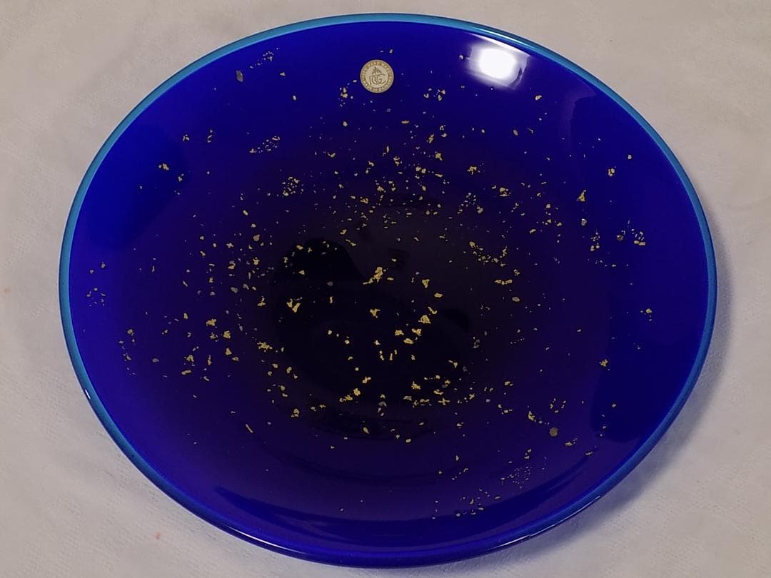 琉球ガラス 末吉清一 金箔　中皿　盛皿　直径２６　新品未使用
