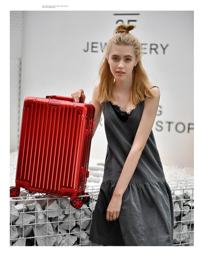 超軽量 アルミフレーム キャリーケース 耐衝撃 TSAロック付　レッド