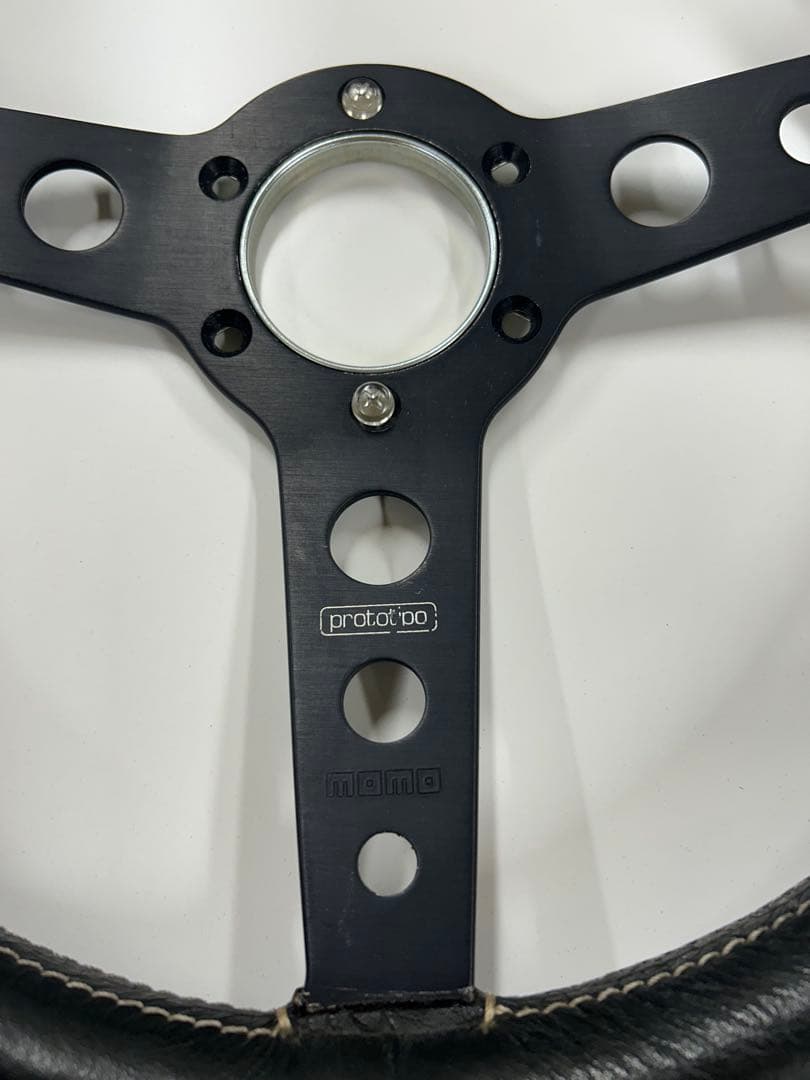 美品MOMO Prototipo ステアリング 35パイ　希少　90年代