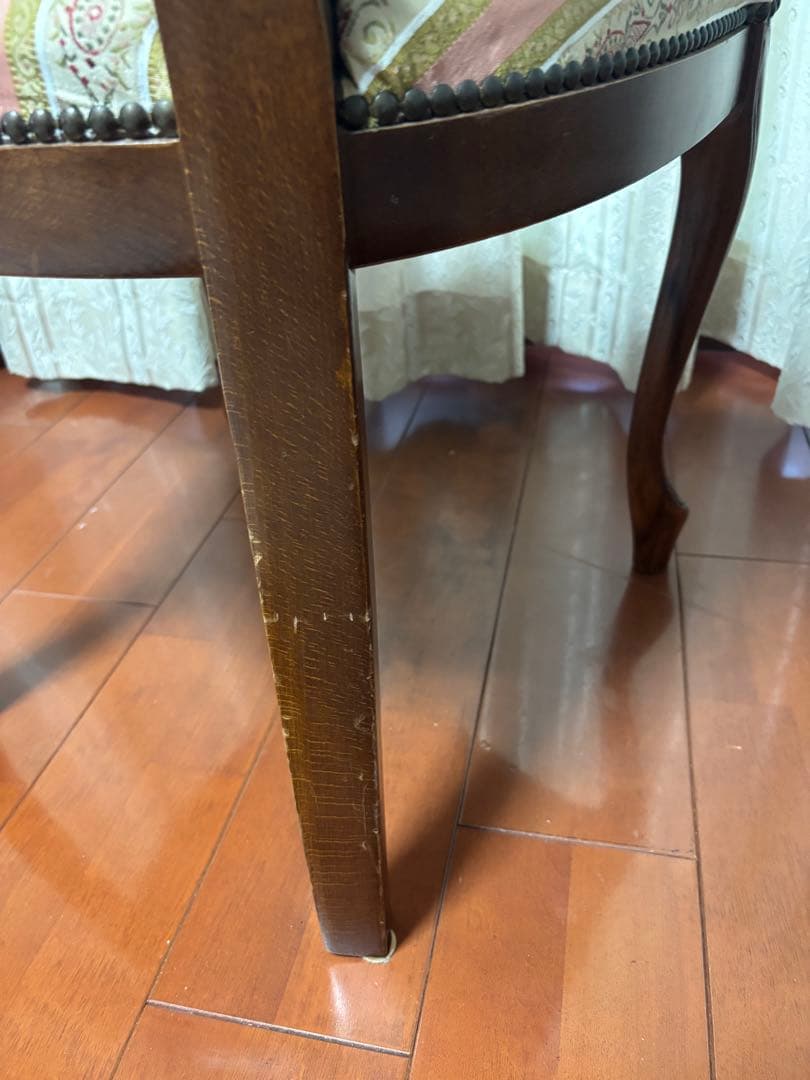 クラシックスタイル 木製チェア ピンクストライプ