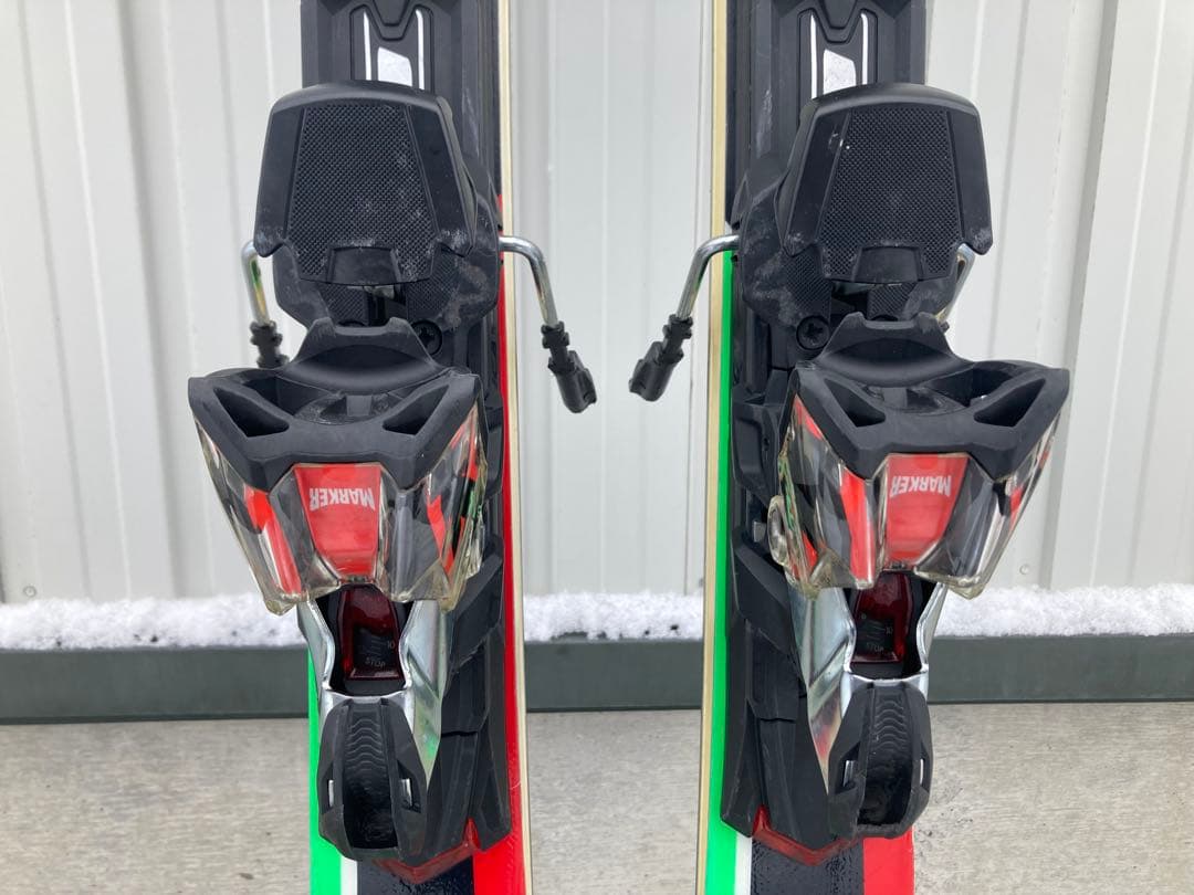 ノルディカ　ドーベルマンSLR 美品