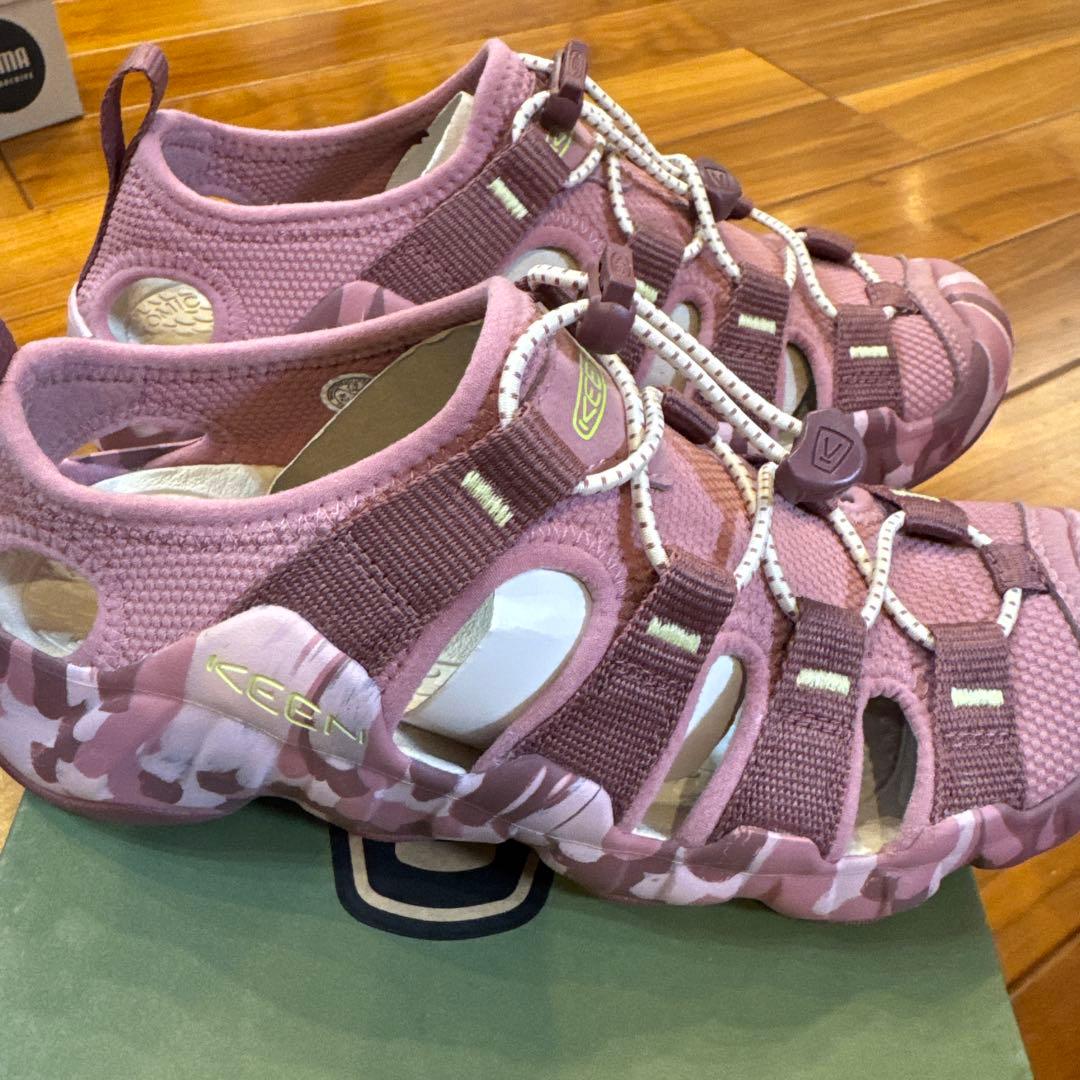 keen ピンク24.5hyperport h2 ハイパーポートエイチツー未使用