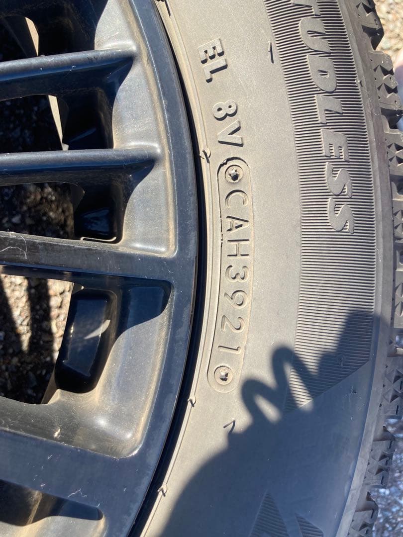 【1/5まで1000円引き➕値段交渉可】NBOX スノータイヤ　ブリヂストン4本