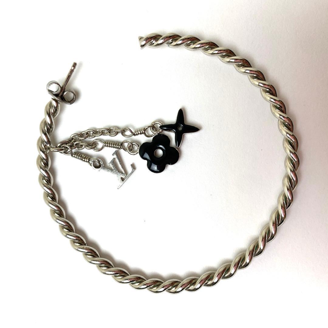 LOUIS VUITTON ピアス　クレオール　フープ　イヤリング　シルバー