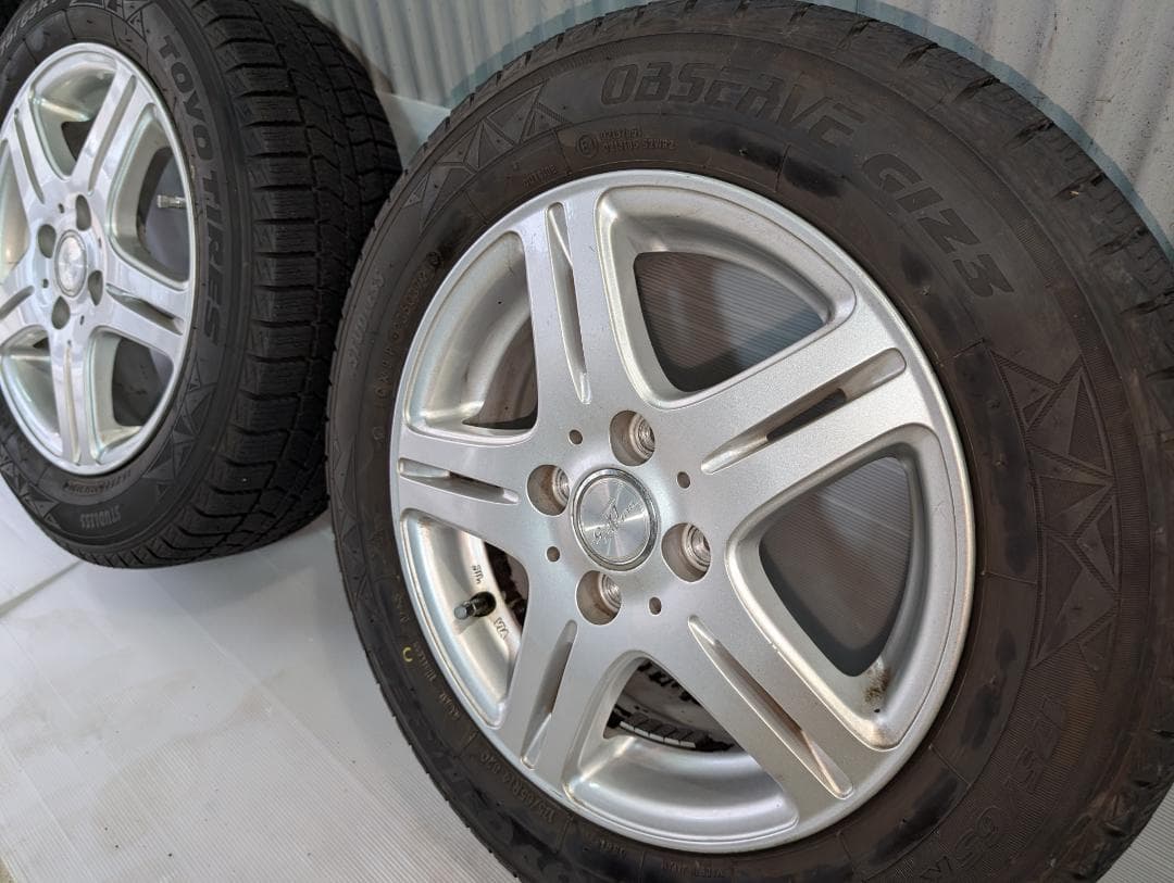 バリ溝　TOYOスタッドレス 175/65R14 タイヤホイール