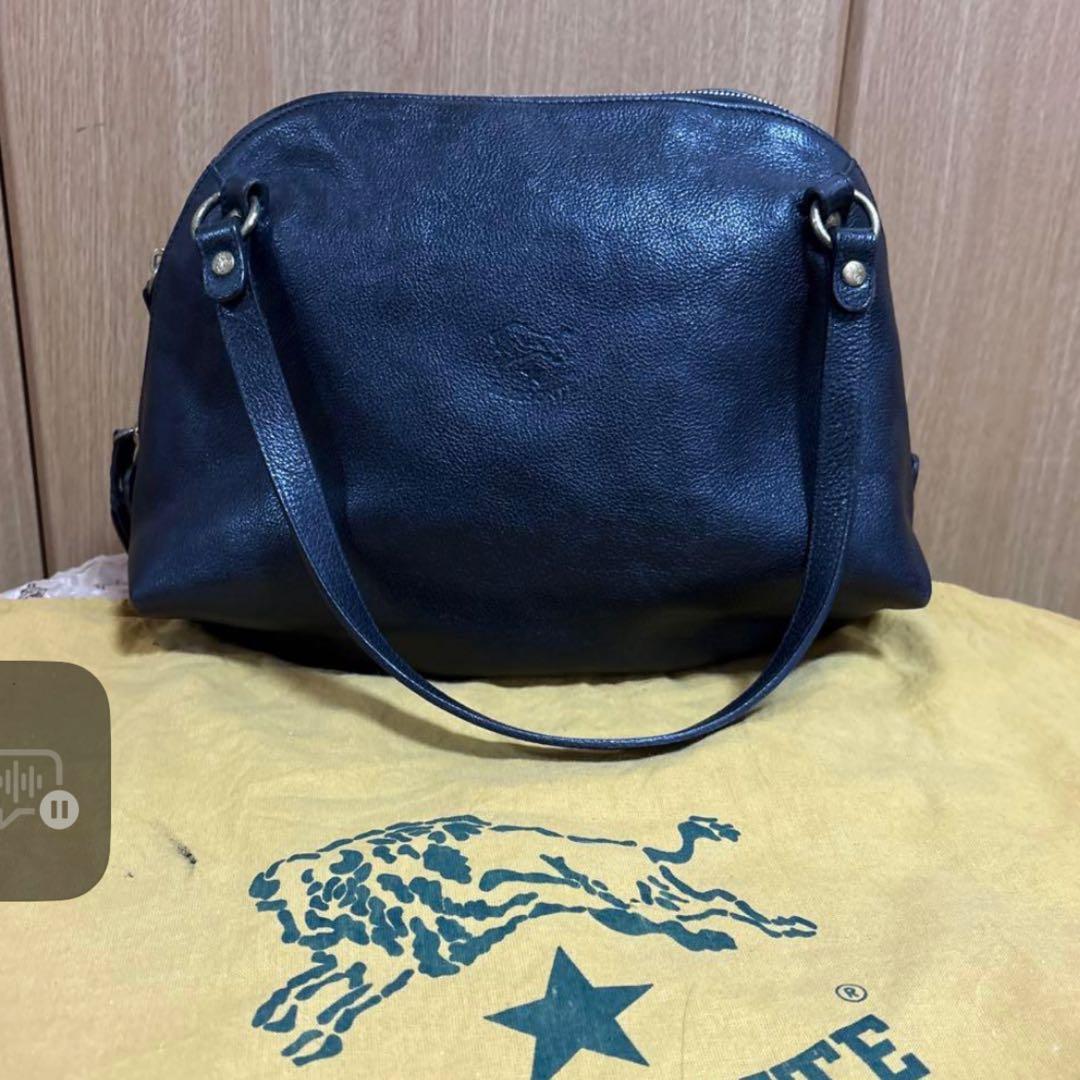 IL BISONTE ブラック レザー ハンドバッグ