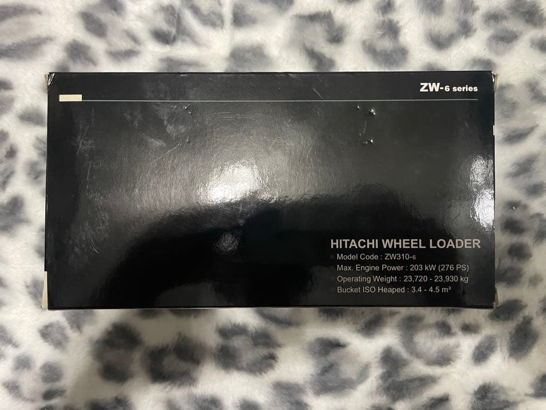 ミニカー 1/50 HITACHI zw310