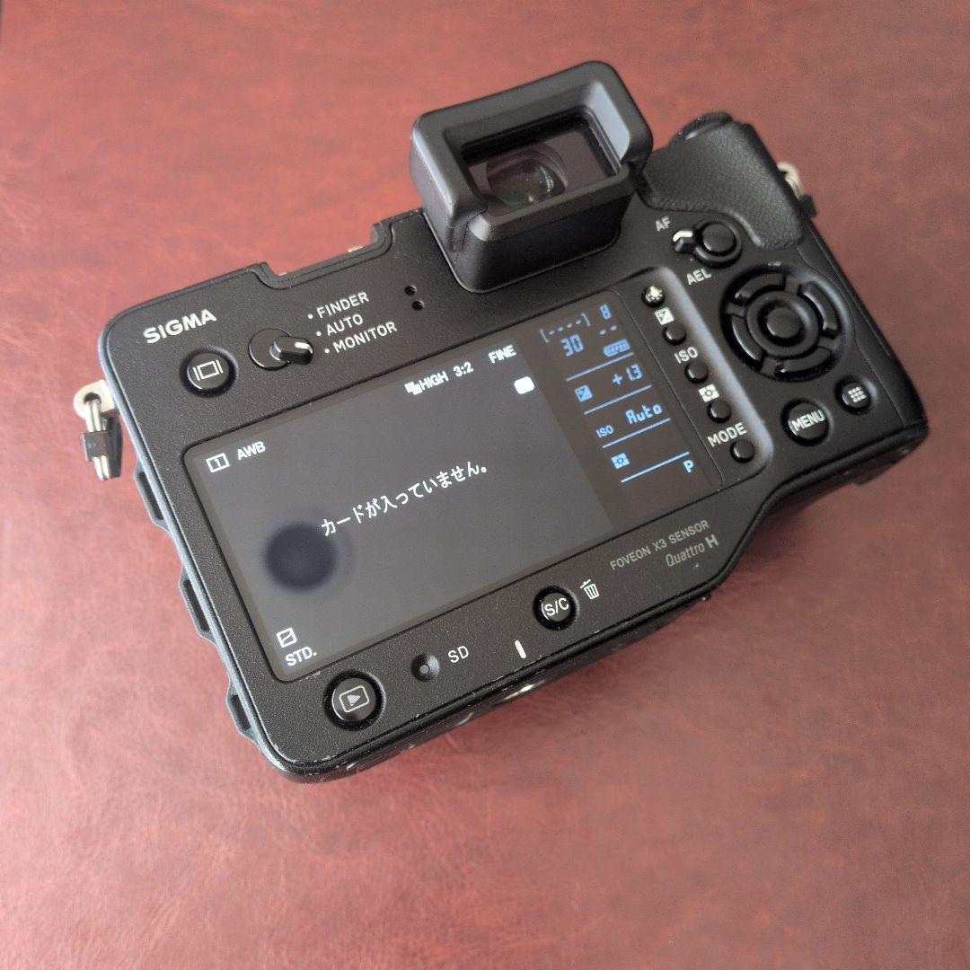 SIGMA sd Quattro H +レンズ3本 + ストロボ