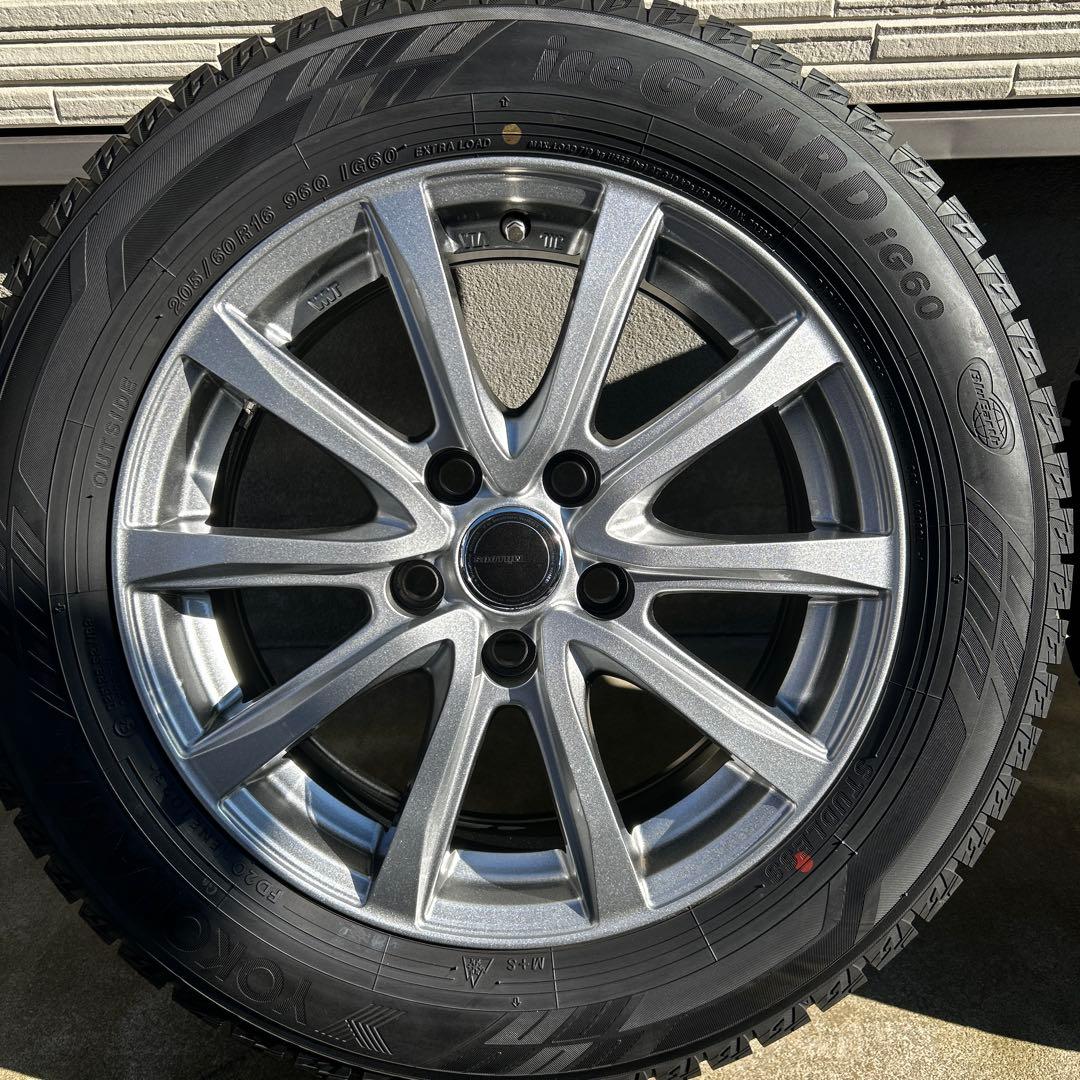 売り切りヨコハマ　スタッドレスタイヤ4本セット　16インチ205/60R16