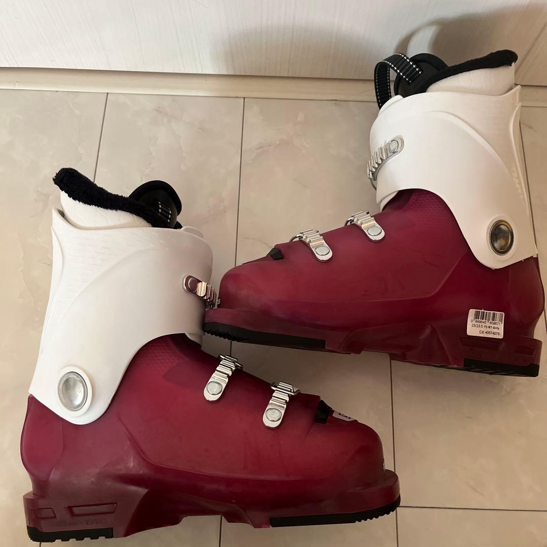 未使用品　★salomon★ ジュニア　スキーブーツ　23〜23.5cm